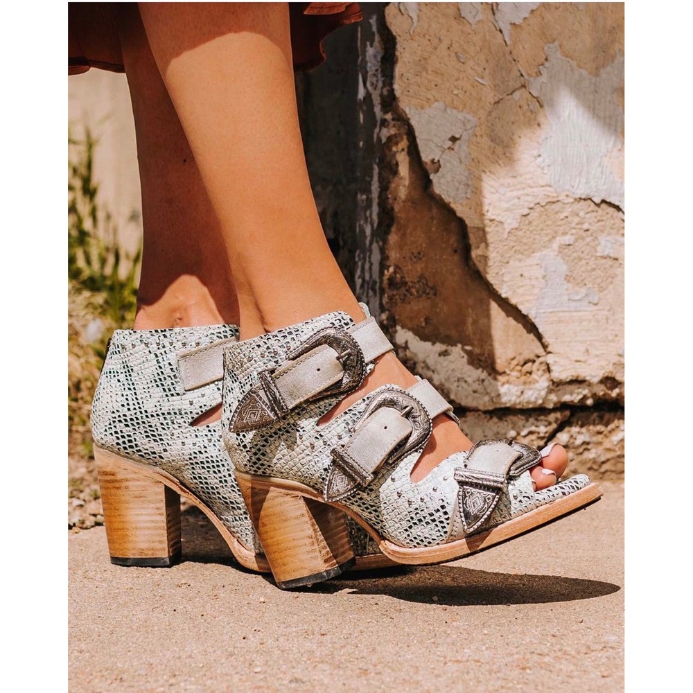 Freebird by Steven Violet Snakeskin Leather Buckle Sandals Mint Black Size 7